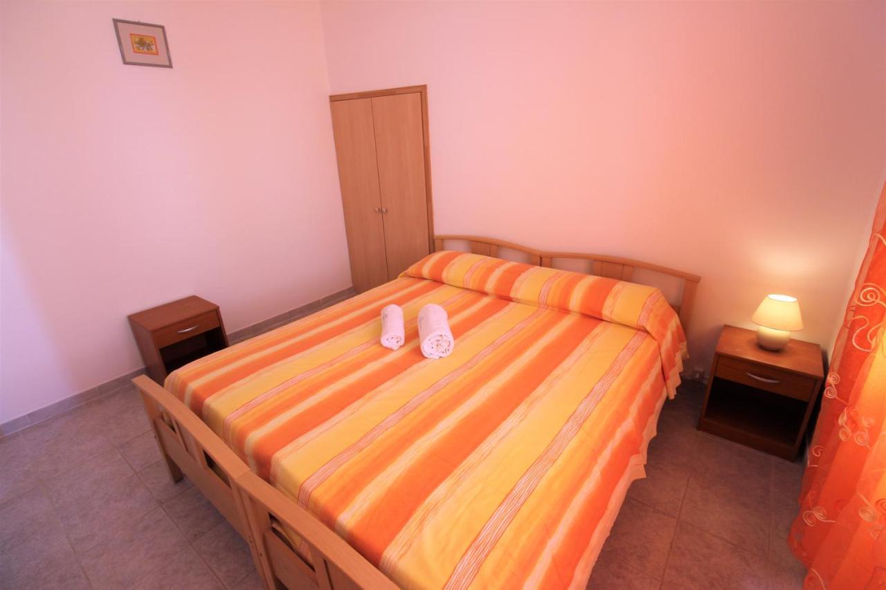 Trilocale Arancione Climatizzato Con Terrazza Panoramica Daire Torre San Giovanni Ugento Dış mekan fotoğraf