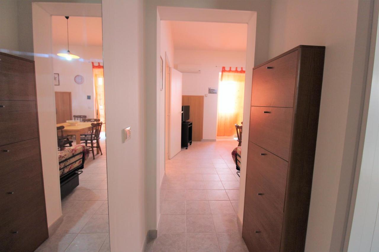 Trilocale Arancione Climatizzato Con Terrazza Panoramica Daire Torre San Giovanni Ugento Dış mekan fotoğraf